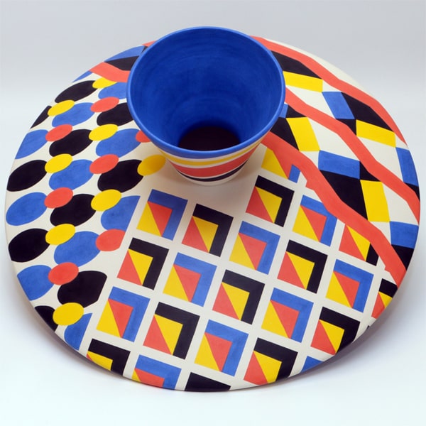 ELOISA GOBBO Spin vase, 2021, ceramic 45 x 45 x 35 cm