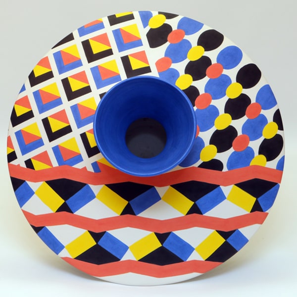 ELOISA GOBBO Spin vase, 2021, ceramic 45 x45 x 35 cm