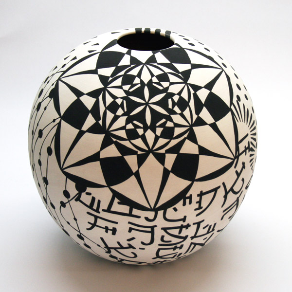 ELOISA GOBBO Globe ceramic Ø 30 cm