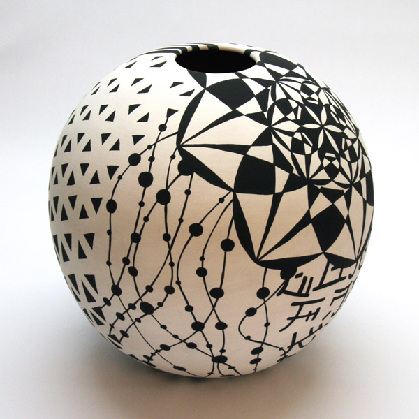 ELOISA GOBBO Globe ceramic Ø 30 cm