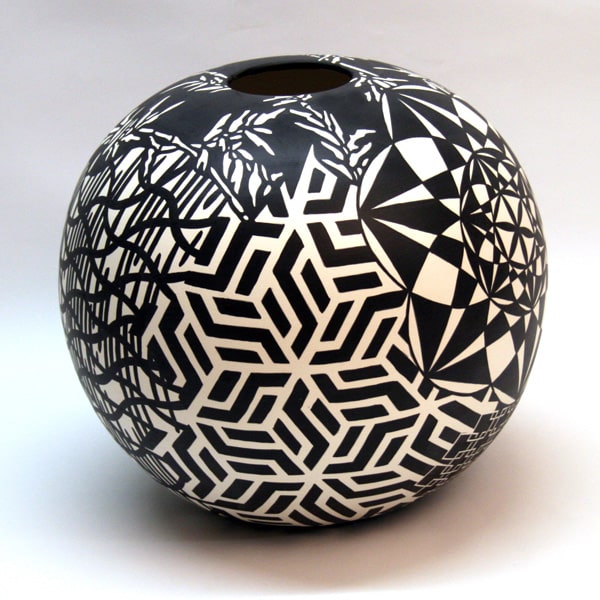 ELOISA GOBBO Globe ceramic Ø 30 cm